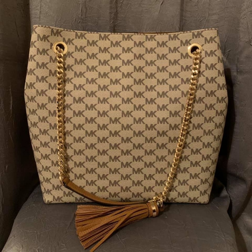 MICHAEL KORS Jet Set Chain Large Shoulder Tote